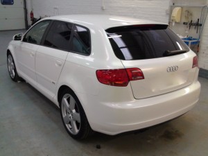 white_pearl_AUDI 0